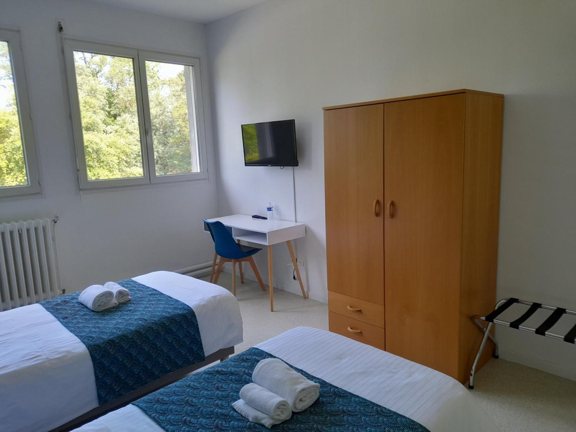 Centre Louis Ormières Hotel